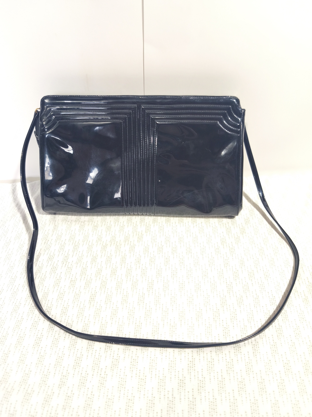Vintage Sleek Patent Black Crossbody Shoulder Bag